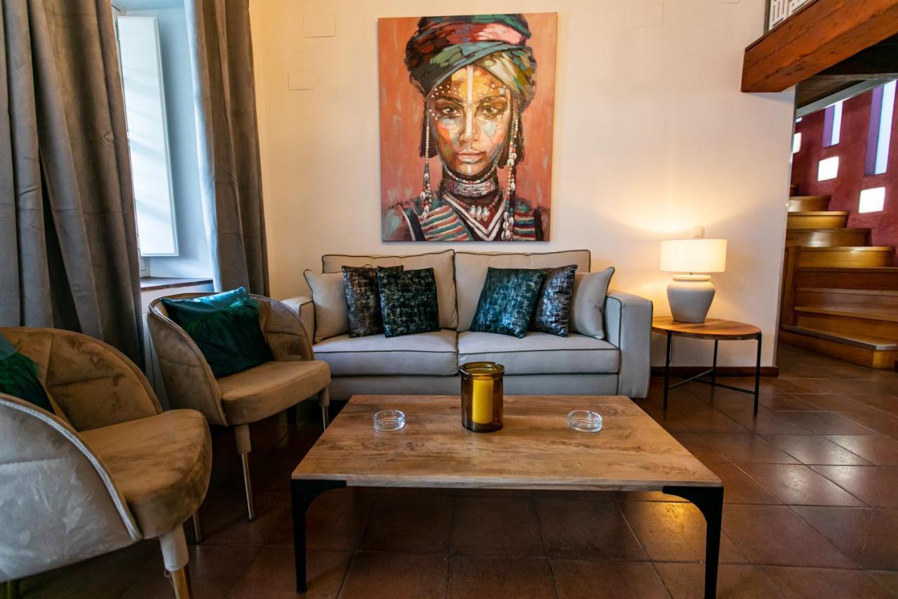 Apartamento 3 Dormitorios En Calle San Vicente. Севилья Экстерьер фото