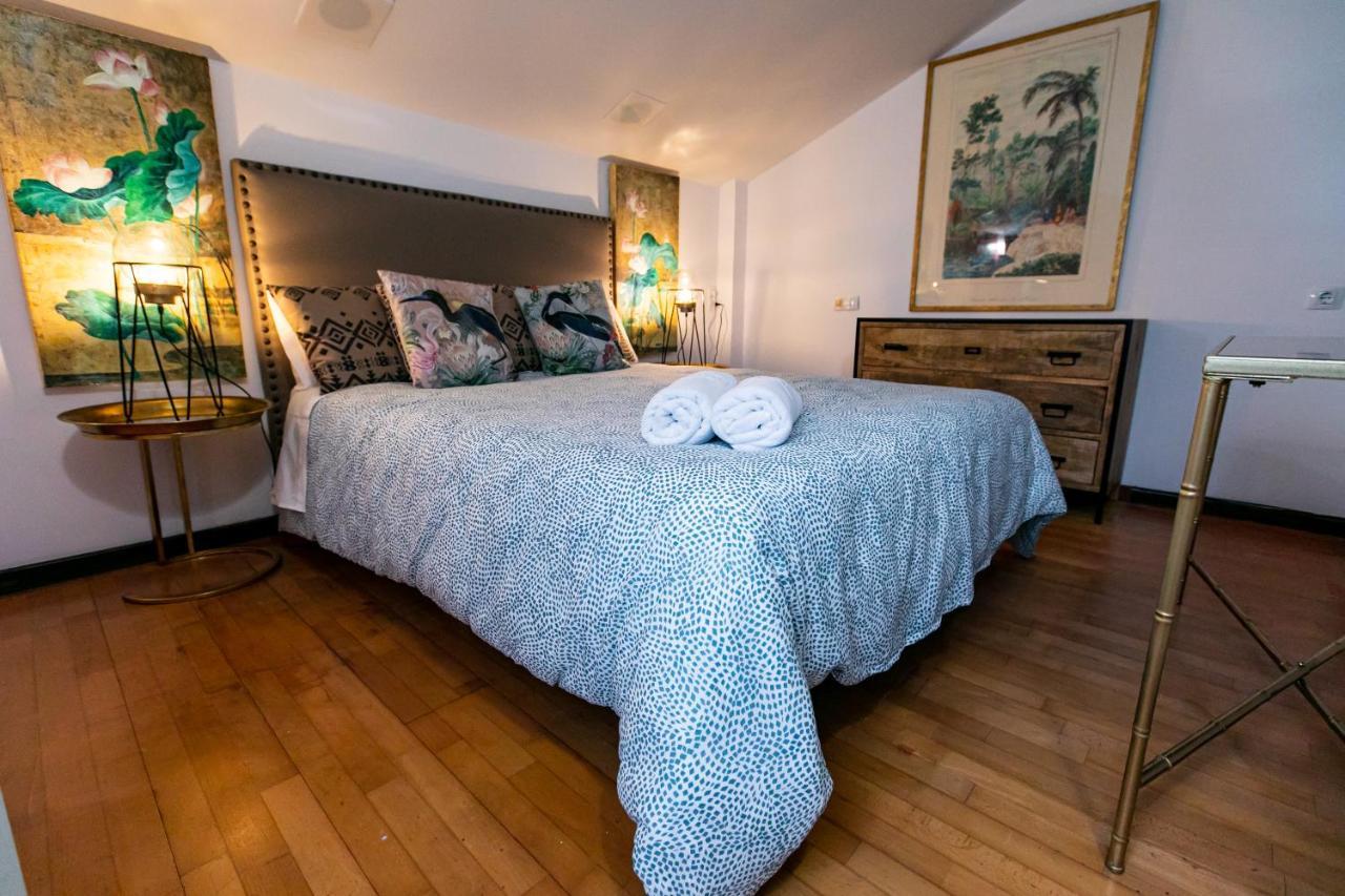Apartamento 3 Dormitorios En Calle San Vicente. Севилья Экстерьер фото