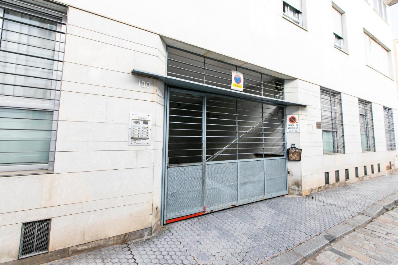 Apartamento 3 Dormitorios En Calle San Vicente. Севилья Экстерьер фото