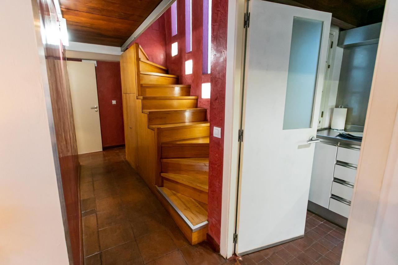 Apartamento 3 Dormitorios En Calle San Vicente. Севилья Экстерьер фото